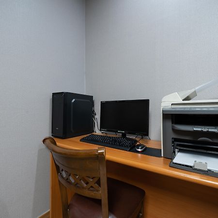 Amour Hotel Suwon Exteriör bild