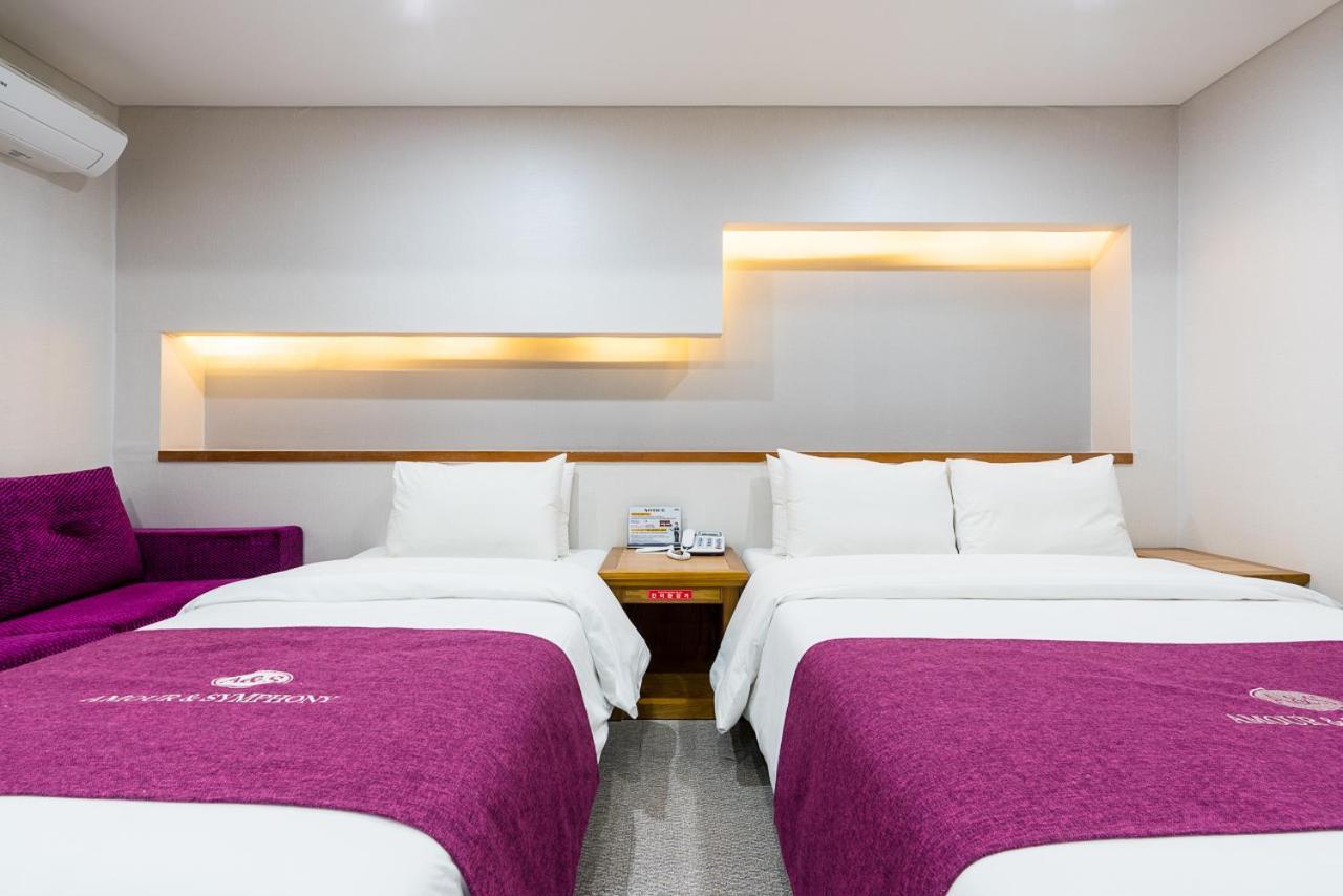Amour Hotel Suwon Exteriör bild