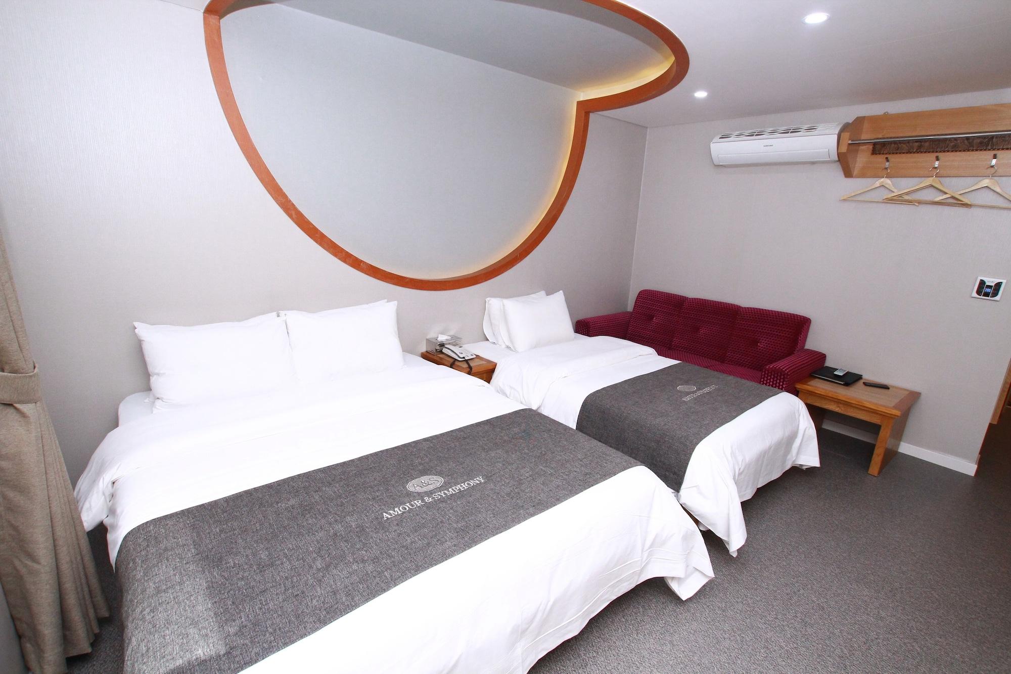 Amour Hotel Suwon Exteriör bild