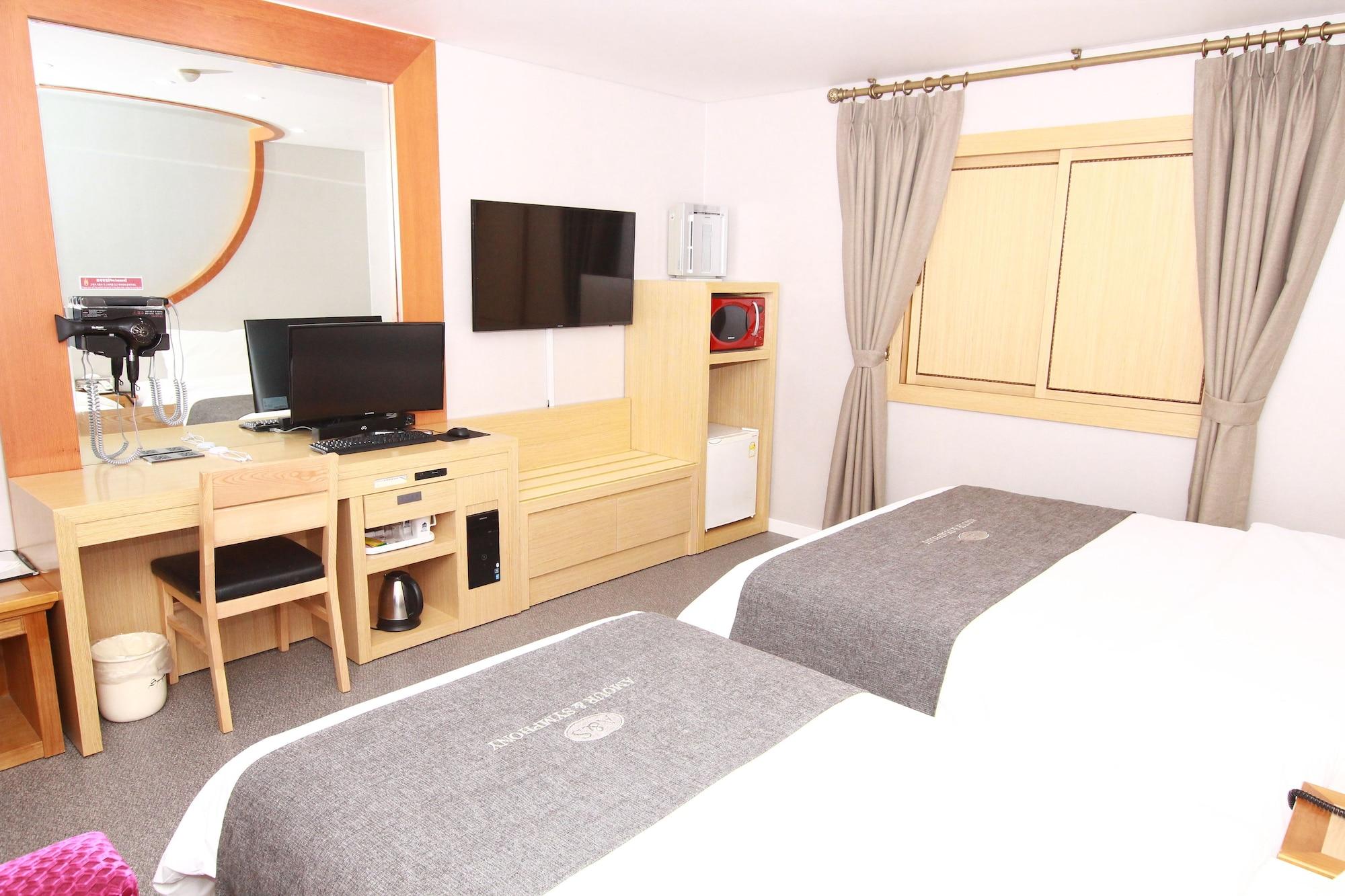 Amour Hotel Suwon Exteriör bild