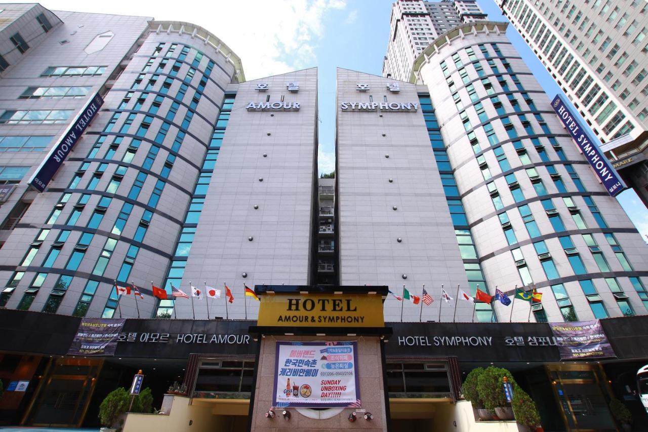 Amour Hotel Suwon Exteriör bild